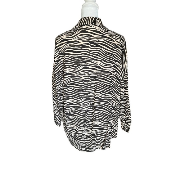 & Other Stories - Zebra Striped Oversized Button Down Blouse Shirt Sz 0 - Picture 5 of 10
